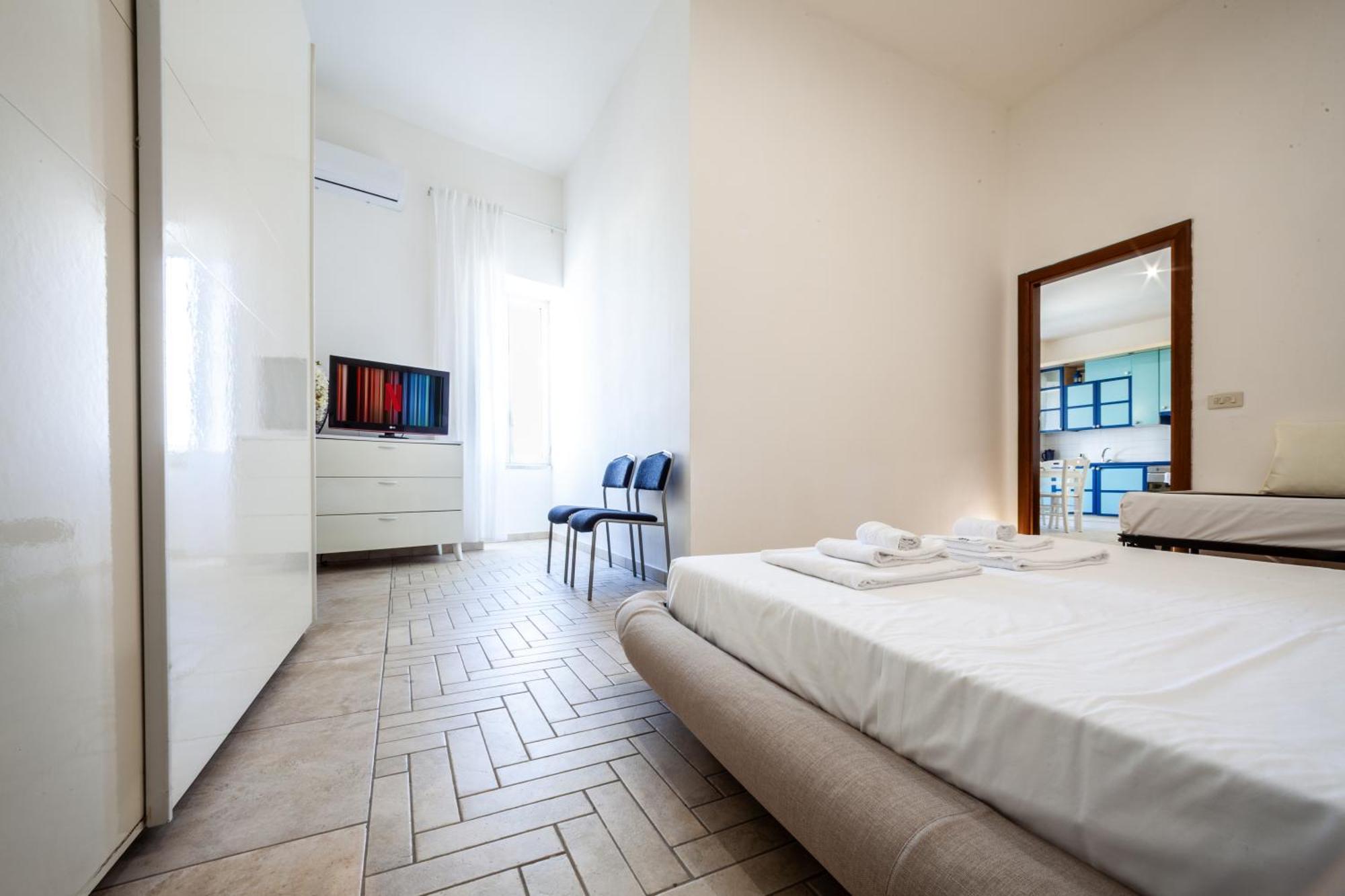 Mh Suites Rooms Apartments Bacoli Eksteriør bilde