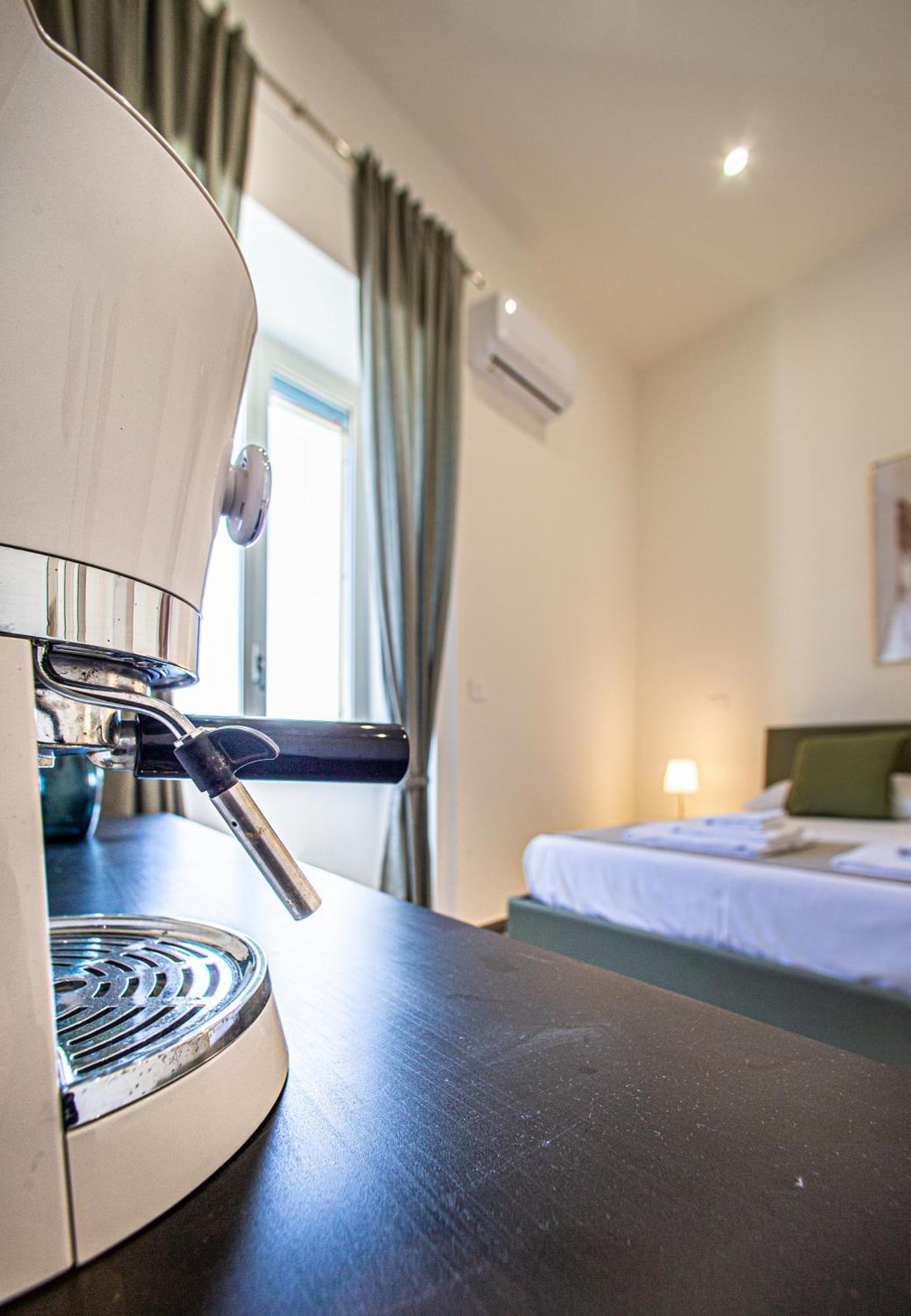 Mh Suites Rooms Apartments Bacoli Eksteriør bilde