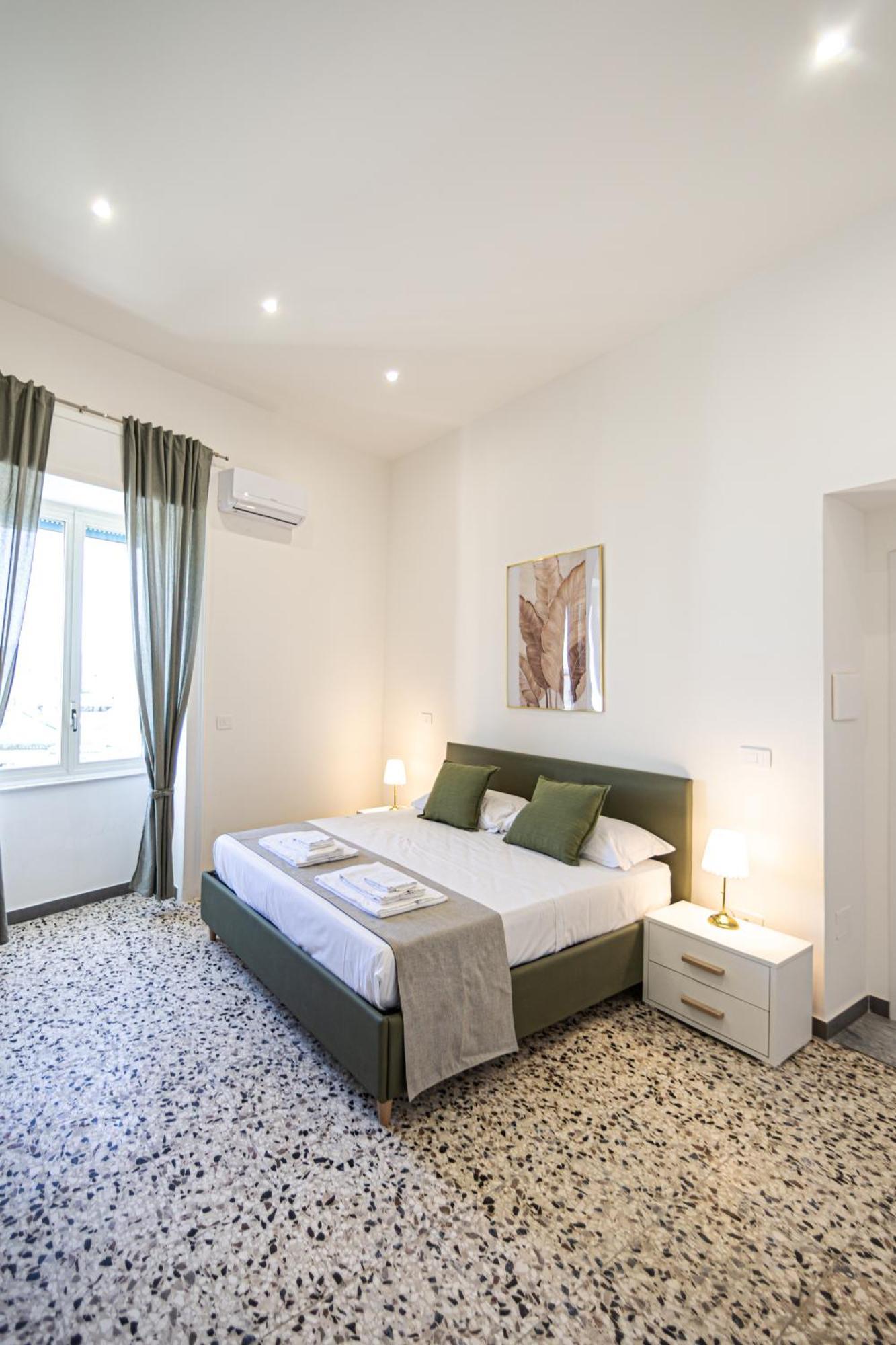 Mh Suites Rooms Apartments Bacoli Eksteriør bilde